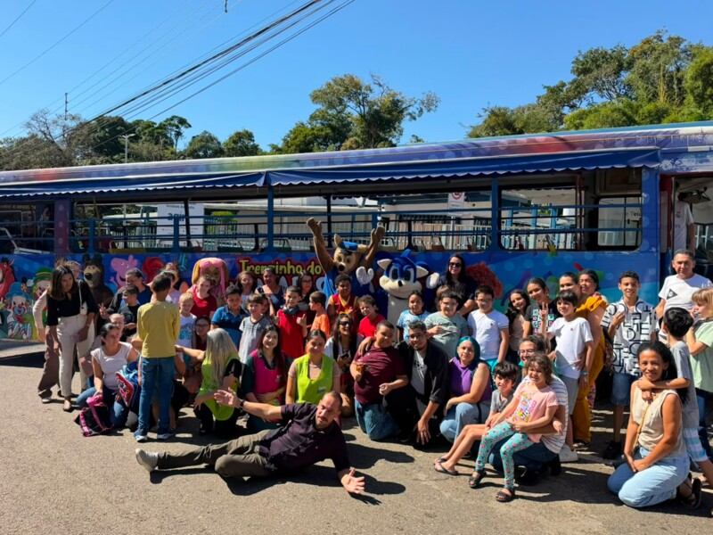 colonia-de-ferias-da-clinica-escola-do-autista-teia-agir-encerra-programacao-e-marca-inicio-de-um-novo-semestre